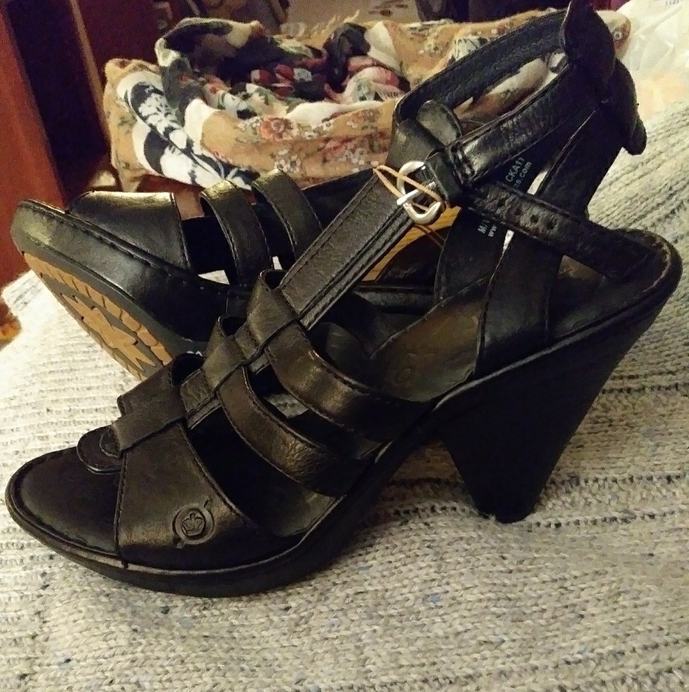 Cute wedge sandal